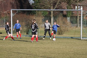 Bild 84 - Frauen Kellinghusen am 26.2.12